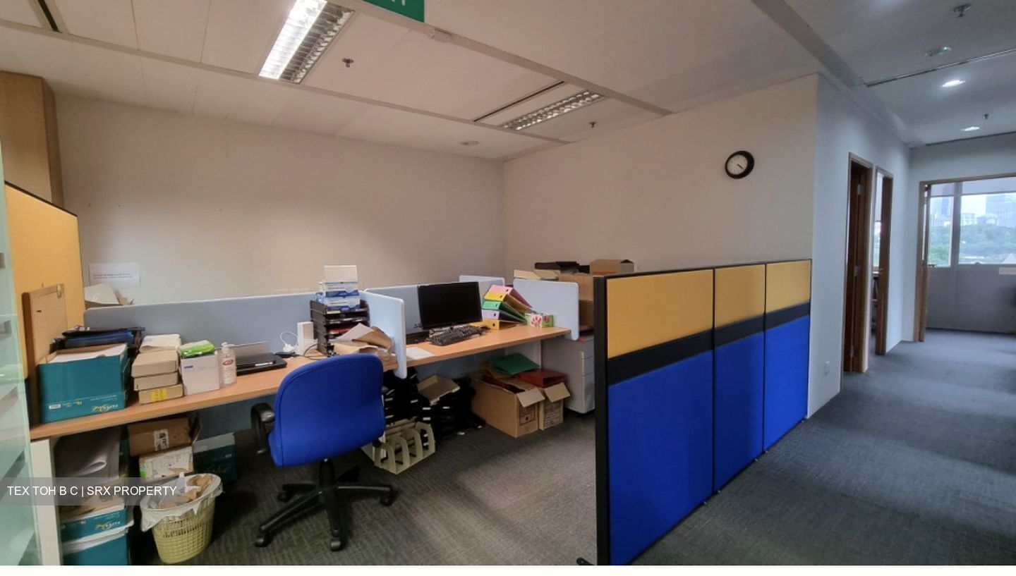 Central Plaza (D3), Office #351408741